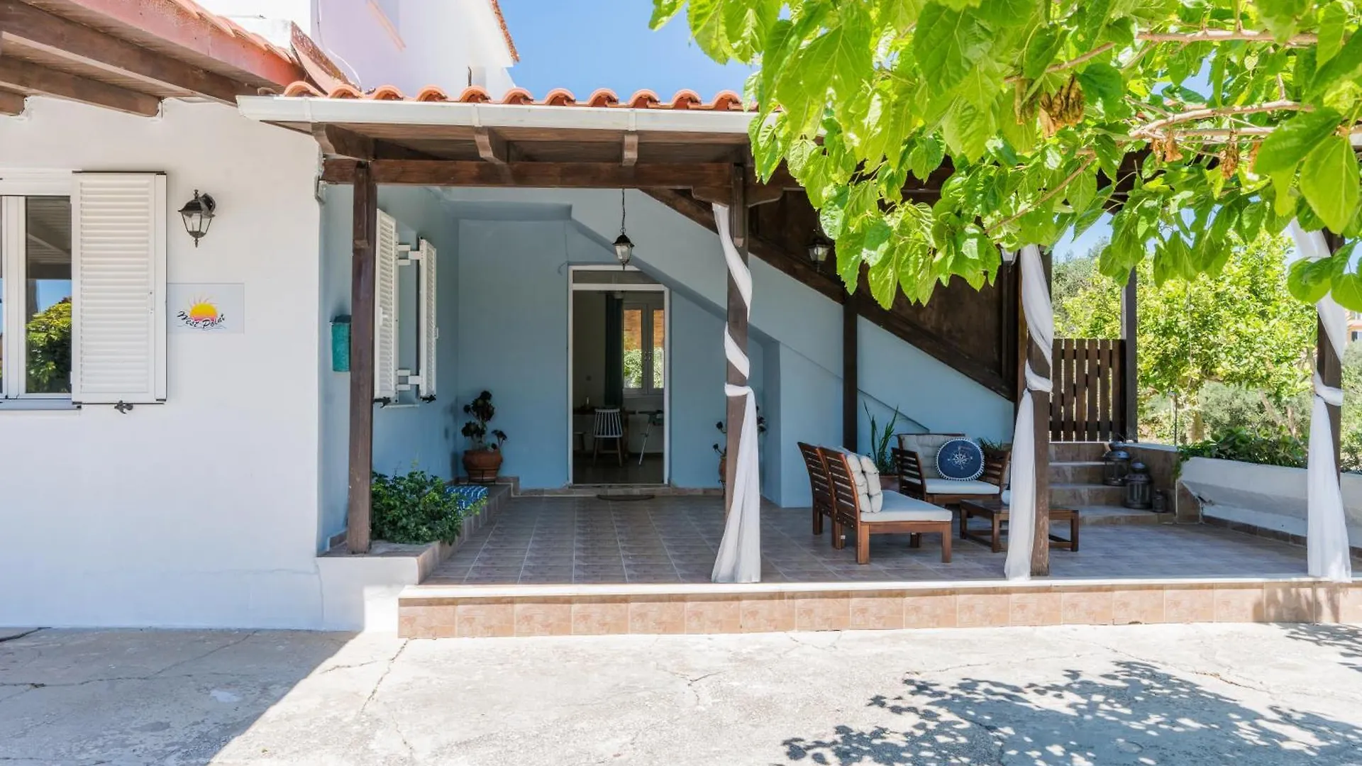 West Point House Villa Agia Thekli 0*,  Greece